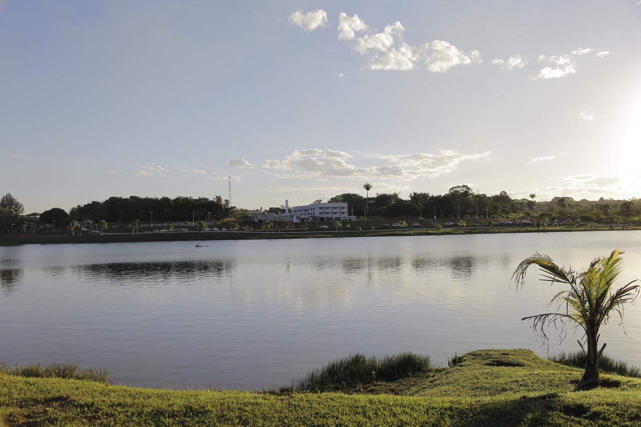 Beira Lago Palace Hotel Morrinhos  Luaran gambar