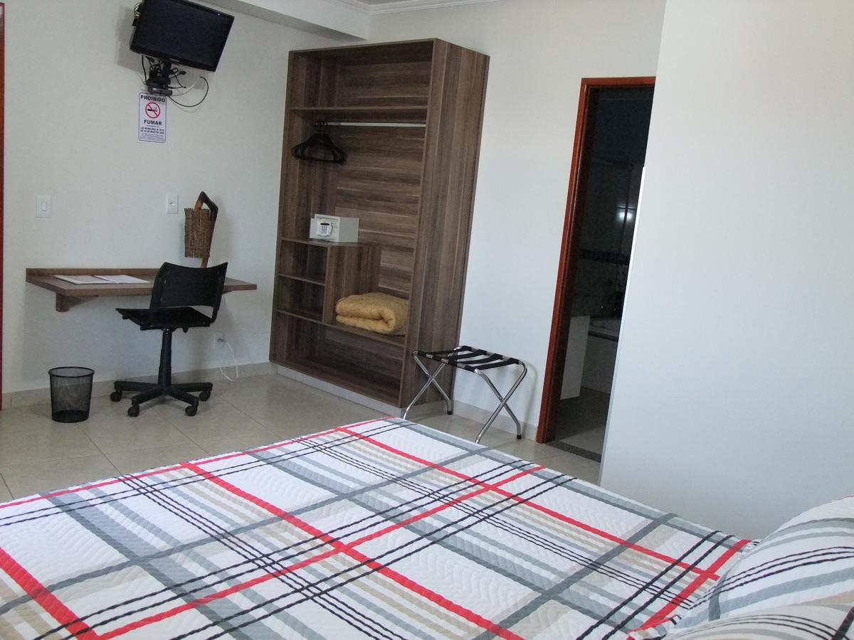 Beira Lago Palace Hotel Morrinhos  Luaran gambar