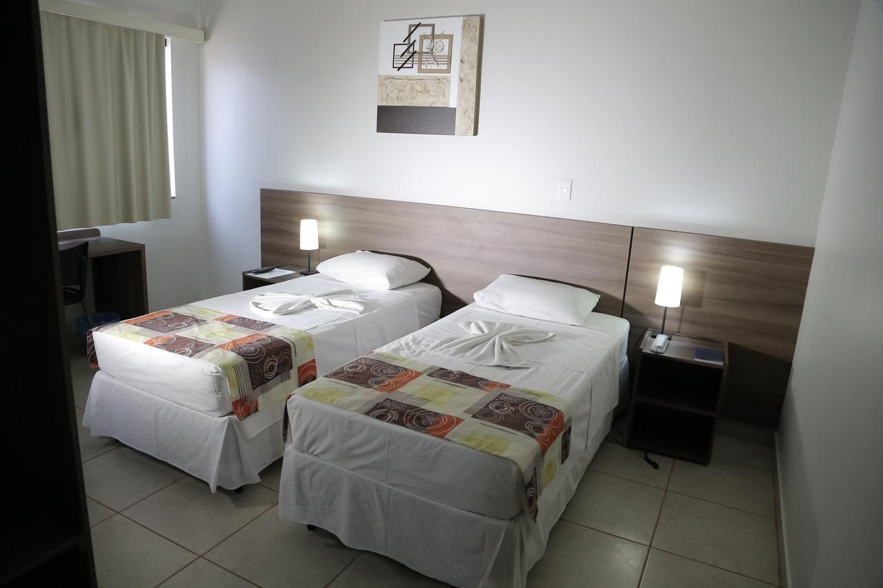 Beira Lago Palace Hotel Morrinhos  Luaran gambar