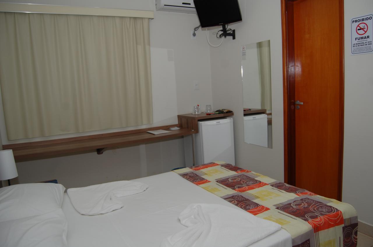 Beira Lago Palace Hotel Morrinhos  Luaran gambar