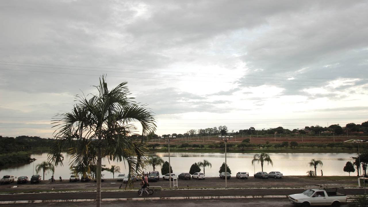 Beira Lago Palace Hotel Morrinhos  Luaran gambar